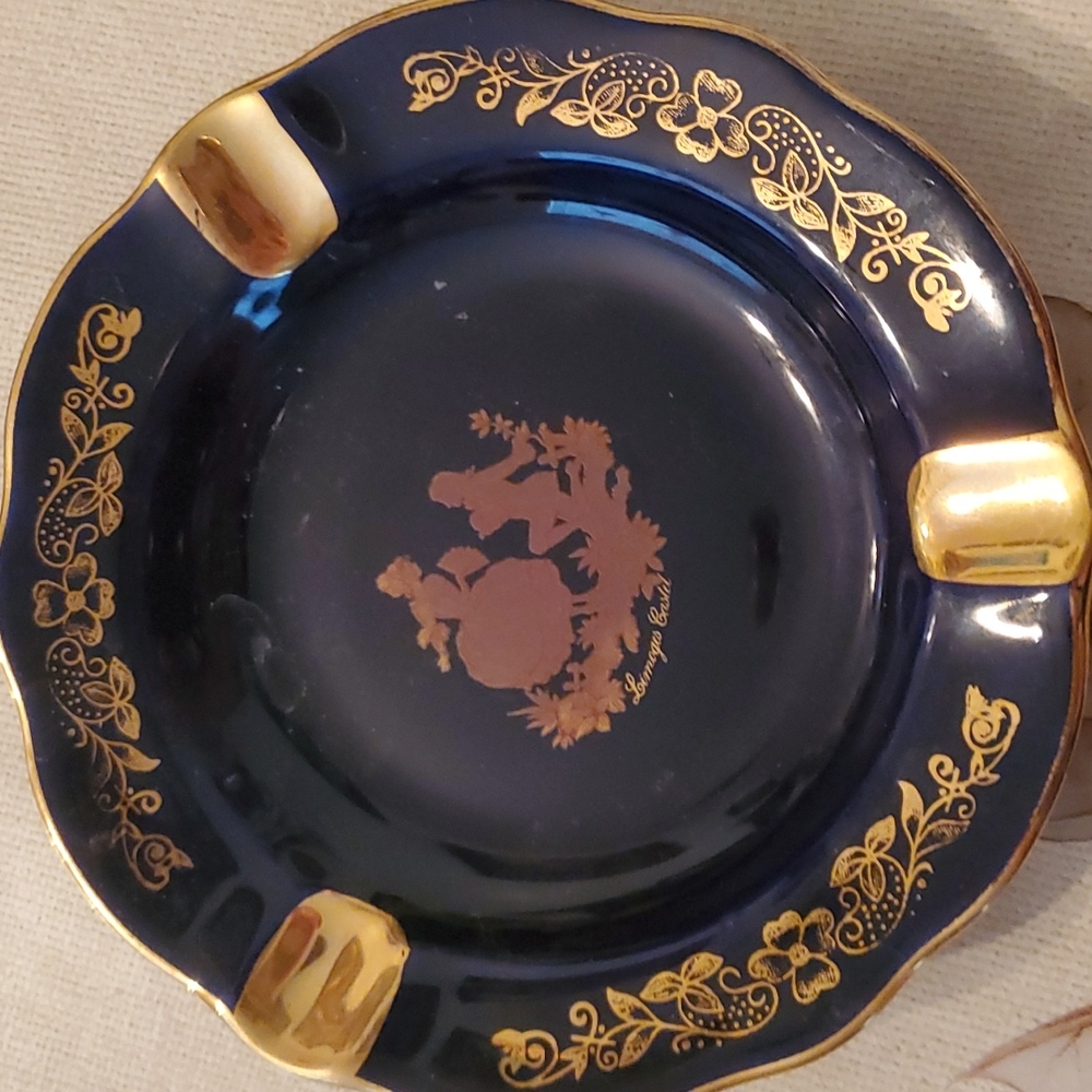 VINTAGE LIMOGES CASTEL 22k GOLD PERSONAL ASHTRAY.